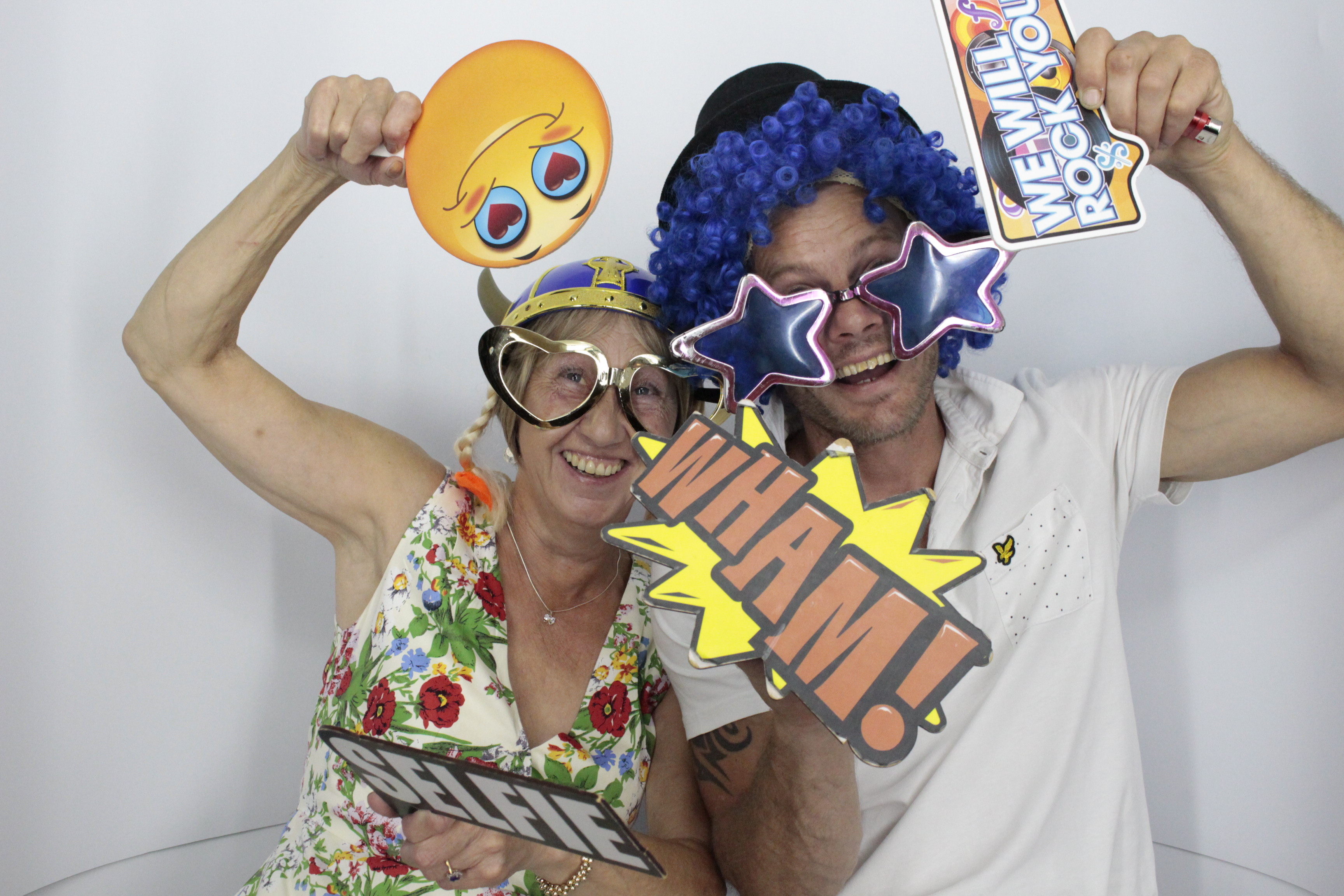 Ellesse's 21st Birthday | View more photos from the event at gallery.myphotoboothexperience.co.uk/u/MyPhotoBoothExperienceLtd/Ellesses-21st-Birthday